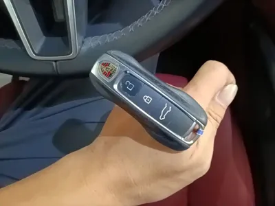 Porsche Cayenne 2022, 60900 км, за 530300 CNY - фото 15