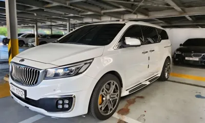 Kia Canival · 2018 год