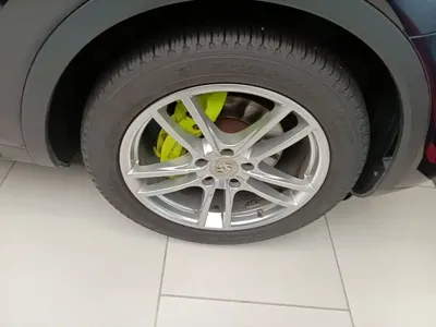 Porsche Cayenne Hybrid 2021, 93699 км, за 315300 CNY - фото 14