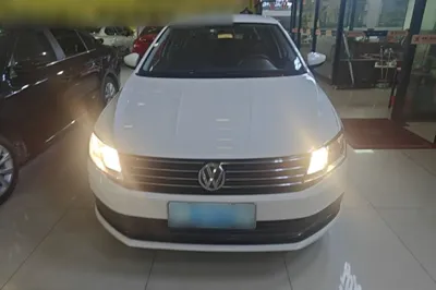 Volkswagen Lavida 2015, 116600 км, за 38299.88 CNY - фото 2