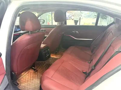 BMW 3 Series 2025, 6000 км, за 187600 CNY - фото 7