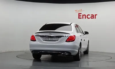 Mercedes-Benz C-Class 2017, 95369 км, за 14300000 KRW - фото 4