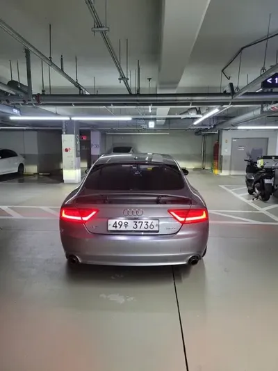 Audi A7 2014, 87200 км, за 10900000 KRW