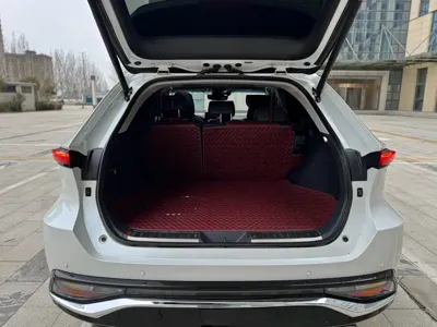 Toyota Venza 2022, 41100 км, за 128699 CNY - фото 13