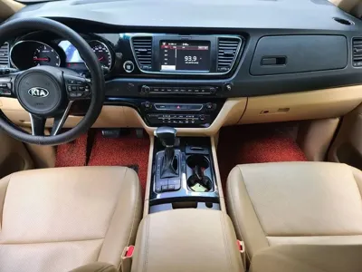 Kia Canival 2017, 159686 км, за 11000000 KRW - фото 7