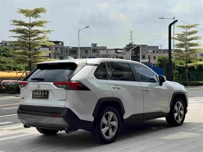 Toyota RAV4 2022, 13000 км, за 106800 CNY - фото 6