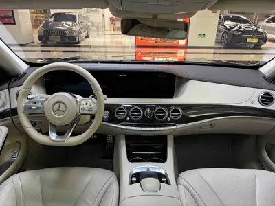 Mercedes-Benz S-Class 2019, 80000 км, за 485800 CNY - фото 19