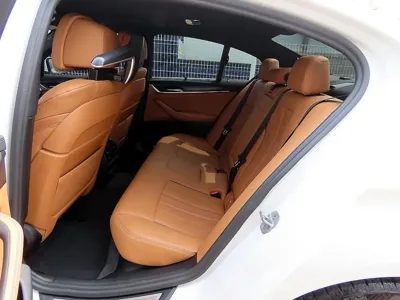 BMW 5-Series 2023, 61089 км, за 34000000 KRW - фото 6