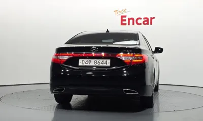 Hyundai Grandeur 2014, 28650 км, за 7500000 KRW - фото 4