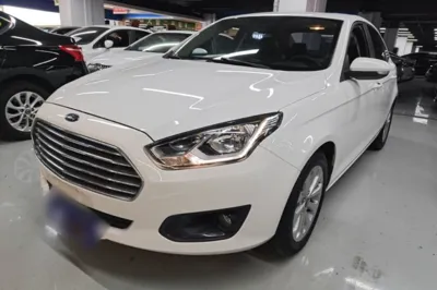 Ford Escort · 2017 год