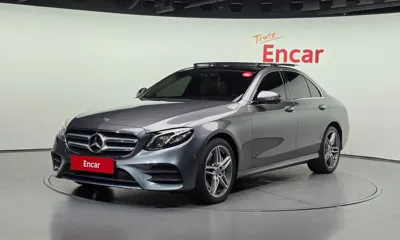 Mercedes-Benz E-Class · 2017 год