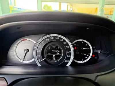 Honda Accord 2016, 95000 км, за 52800 CNY - фото 10