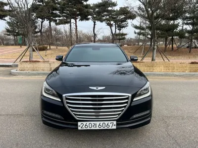 Hyundai Genesis 2015, 228000 км, за 5700000 KRW