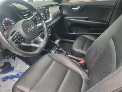 Kia Stonic 2018, 67888 км, за 10900000 KRW - фото 10
