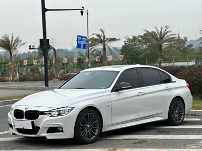 BMW 3 Series · 2018 год