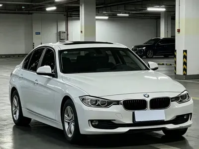 BMW 3 Series 2013, 126000 км, за 39800 CNY