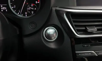 Infiniti Q30 2017, 68632 км, за 10800000 KRW - фото 28