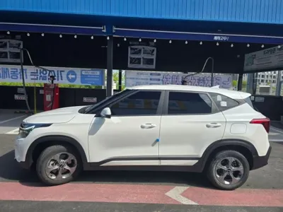 Kia Seltos 2024, 11634 км, за 18560000 KRW