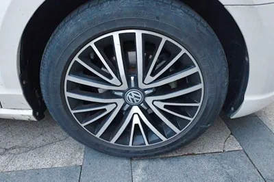 Volkswagen Lamando 2017, 121000 км, за 53860.31 CNY - фото 8