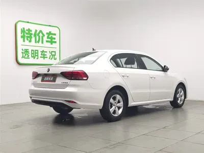 Volkswagen Lavida 2023, 79000 км, за 34900 CNY