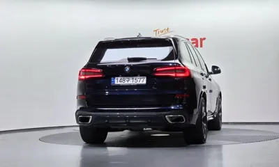 BMW X5 2023, 61825 км, за 75900000 KRW
