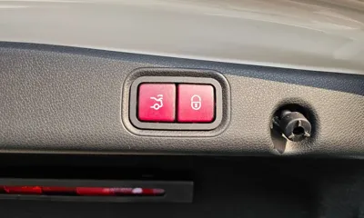Mercedes-Benz E-Class 2019, 59261 км, за 59990000 KRW - фото 27