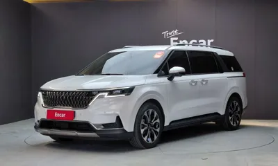 Kia Canival · 2023 год