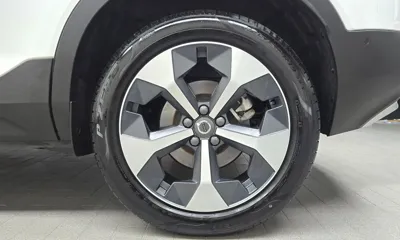 Volvo XC40 2025, 9524 км, за 42900000 KRW - фото 21