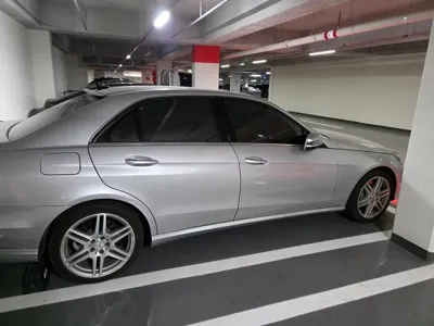 Mercedes-Benz E-Class 2015, 68000 км, за 24000000 KRW