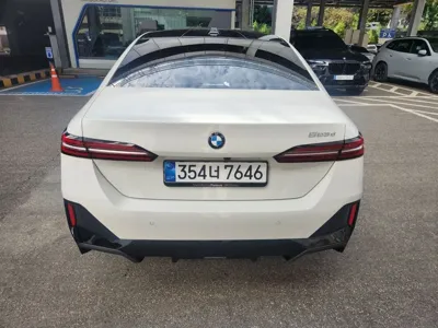 BMW 5-Series 2025, 500 км, за 49920000 KRW - фото 6