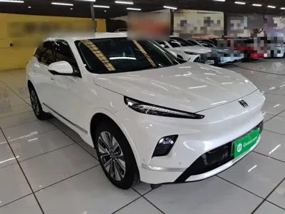 Buick E5 2025, 12900 км, за 126800 CNY