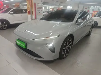 Nio ET7 · 2022 год