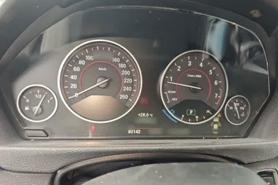 BMW 3 Series 2018, 80100 км, за 82710.89 CNY