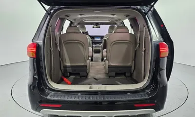 Kia Canival 2017, 177750 км, за 8300000 KRW - фото 20