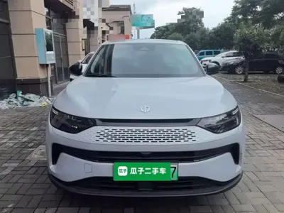 Leapmotor Leapmotor C11 2024, 26100 км, за 92800 CNY