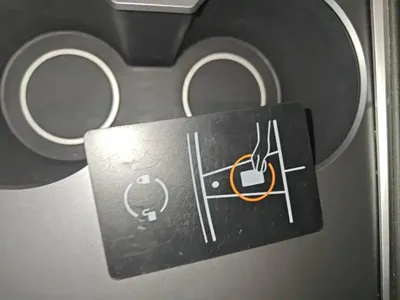 Tesla Model Y 2023, 77900 км, за 162200 CNY - фото 9