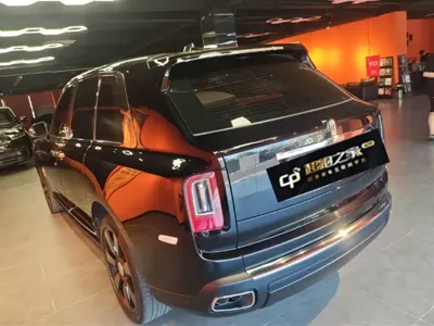 Rolls-Royce Cullinan 2021, 90000 км, за 4030000 CNY - фото 7