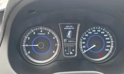 Hyundai Grandeur 2011, 39416 км, за 6000000 KRW - фото 8