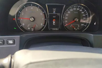 Toyota Crown 2018, 139400 км, за 105300.54 CNY - фото 11