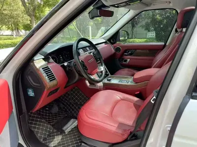 Land Rover Range Rover 2020, 140000 км, за 618000 CNY