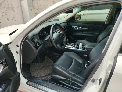 Infiniti Q70 2017, 63100 км, за 99552.99 CNY - фото 19
