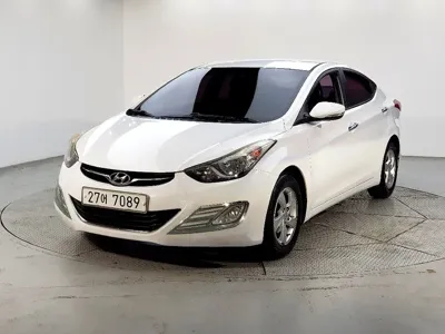 Hyundai Avante · 2011 год
