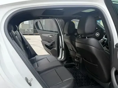 Cadillac CT5 2022, 48800 км, за 113800 CNY - фото 7