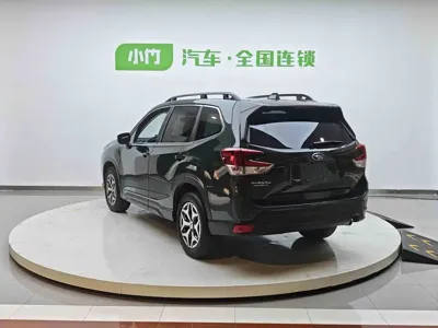 Subaru Forester 2023, 25000 км, за 197000 CNY
