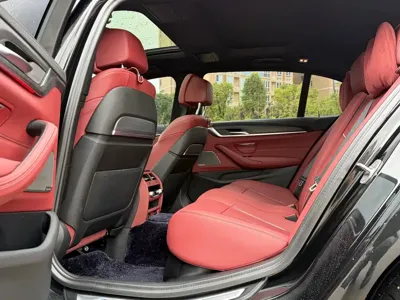 BMW 5 Series 2023, 23300 км, за 279800 CNY - фото 6