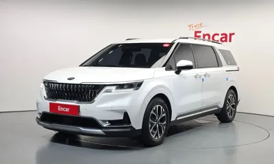Kia Canival · 2021 год
