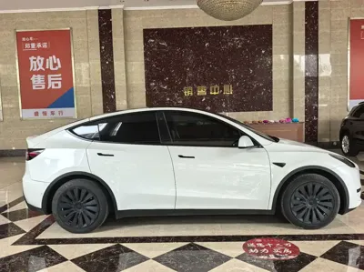 Tesla Model Y 2023, 20000 км, за 166000 CNY - фото 3