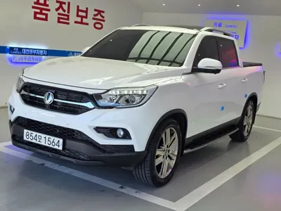 KG_Mobility_Ssangyong Rexton · 2018 год