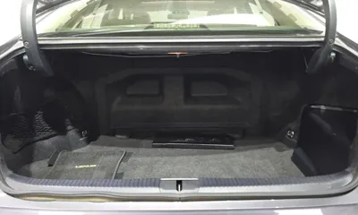 Lexus ES 2013, 107519 км, за 14990000 KRW - фото 20