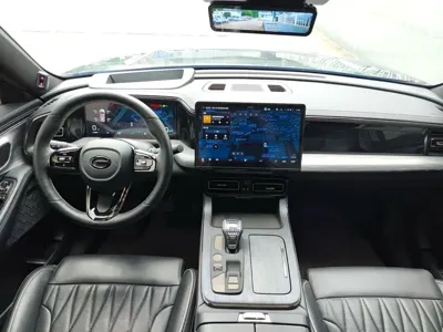 GAC Motor Trumpchi GS8 2024, 17000 км, за 138000 CNY - фото 12